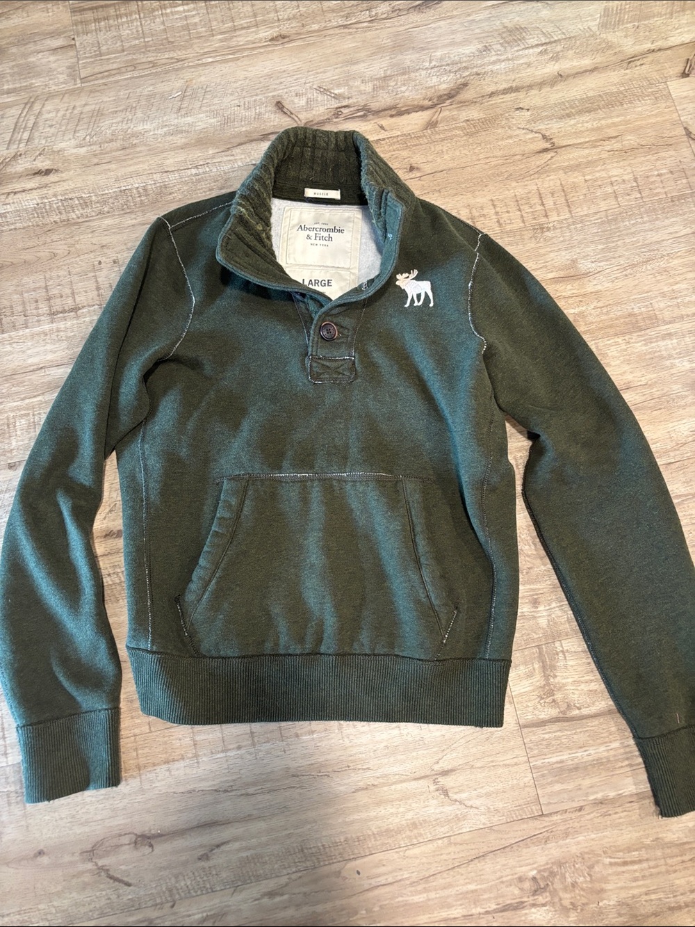 Abercrombie & Fitch Men's Dark Green Zip-Neck Sweater with Logo